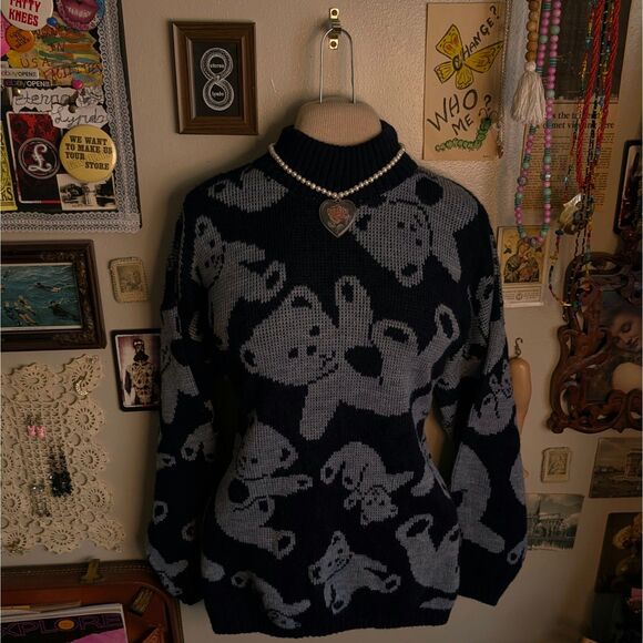 Vintage Teddy Bear Turtleneck Sweater Women's XL/1X Navy Blue All Over Print - Picture 1 of 6